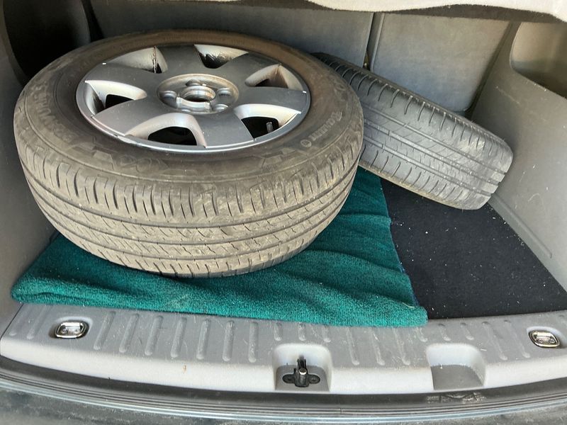Volkswagen Caddy 1.6 Life Gewinner Caddy 2009 – снимка 15