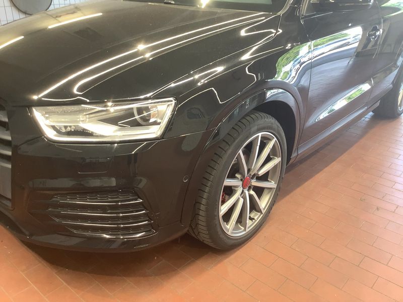 Audi Q3 2.0 TFSI quattro Sport 2015 – снимка 2