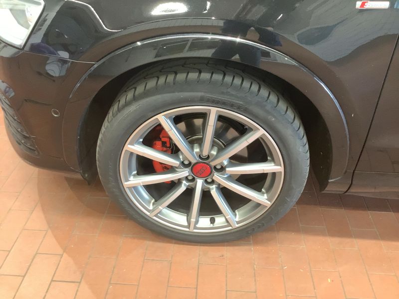 Audi Q3 2.0 TFSI quattro Sport 2015 – снимка 3