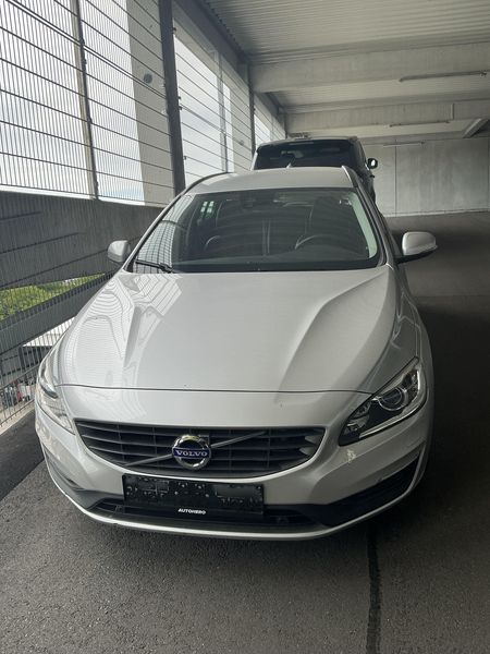 Volvo V60 2.0 D3 Linje Business 2016 – снимка 14