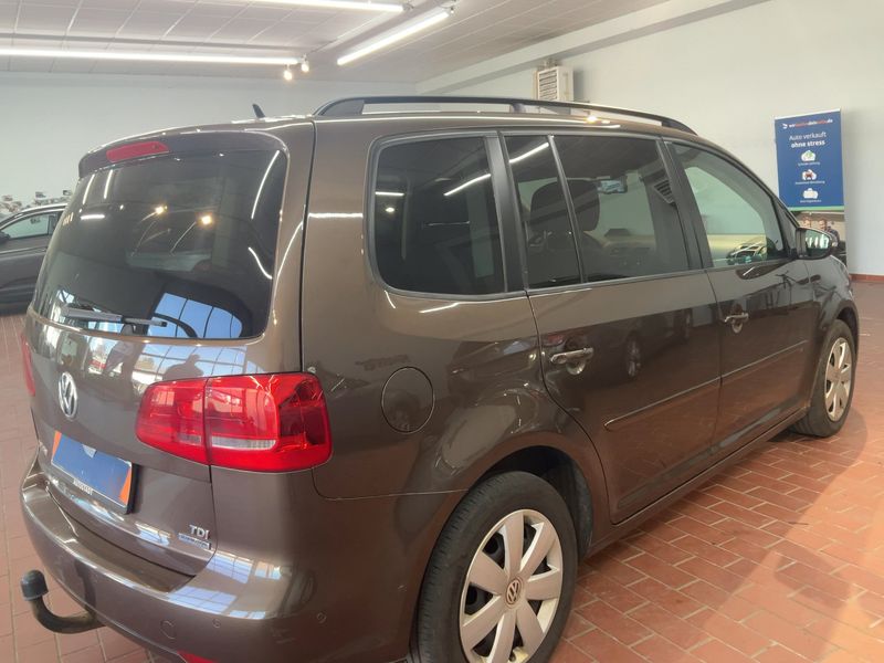 Volkswagen Touran 1.6 TDI Comfortline BlueMotion Tech 2012 – снимка 8