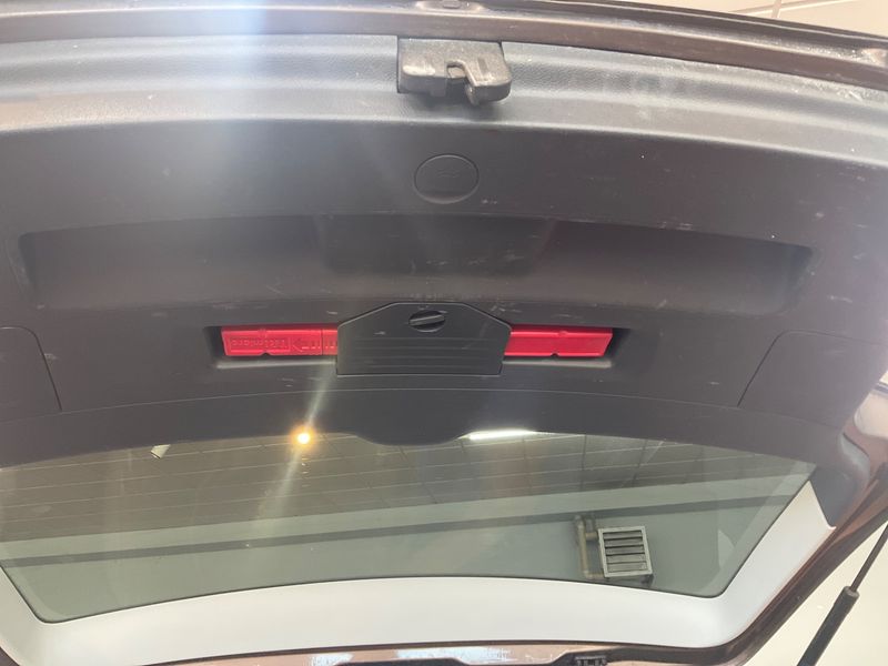 Volkswagen Touran 1.6 TDI Comfortline BlueMotion Tech 2012 – снимка 35