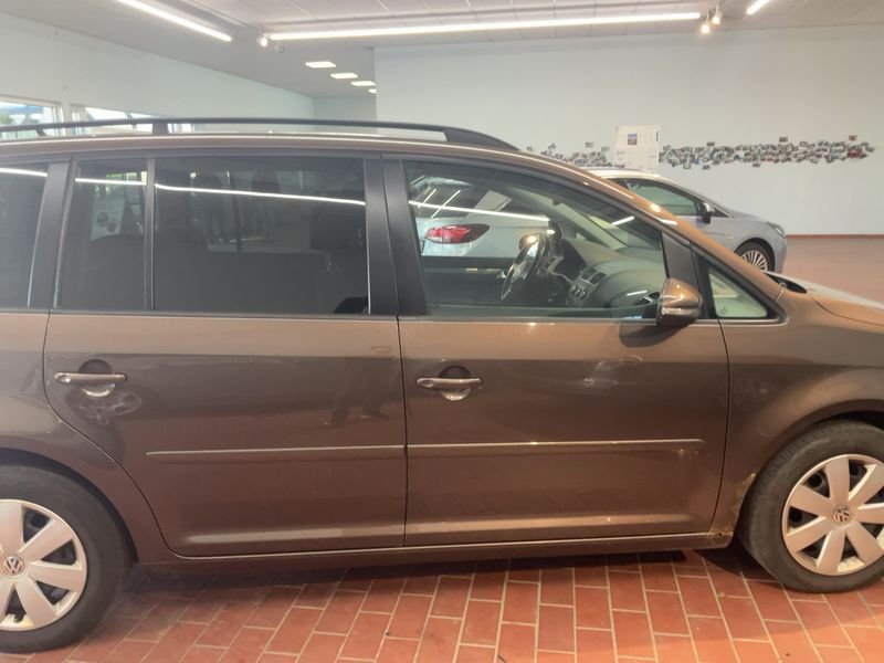 Volkswagen Touran 1.6 TDI Comfortline BlueMotion Tech 2012 – снимка 10