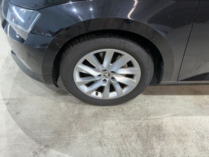 Skoda Superb 2.0 TDI Style 2016 – снимка 3