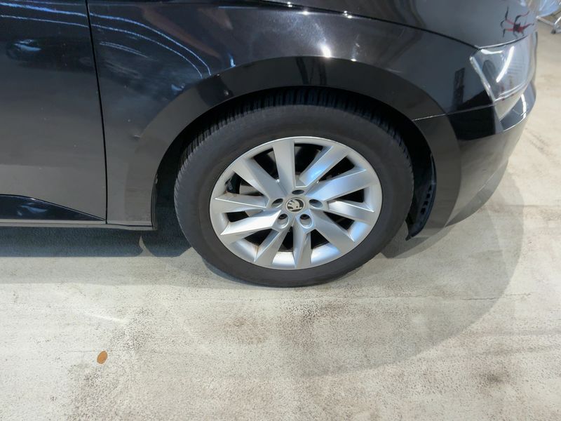 Skoda Superb 2.0 TDI Style 2016 – снимка 11