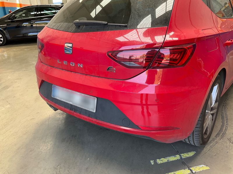 Seat Leon 2.0 TDI FR Plus 2017 – снимка 30