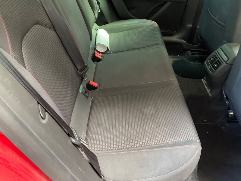 Seat Leon 2.0 TDI FR Plus 2017 – снимка 29