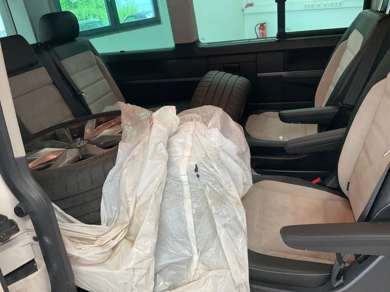 Volkswagen T6 Multivan 2.0 TDI Generation Six 2019 – снимка 29