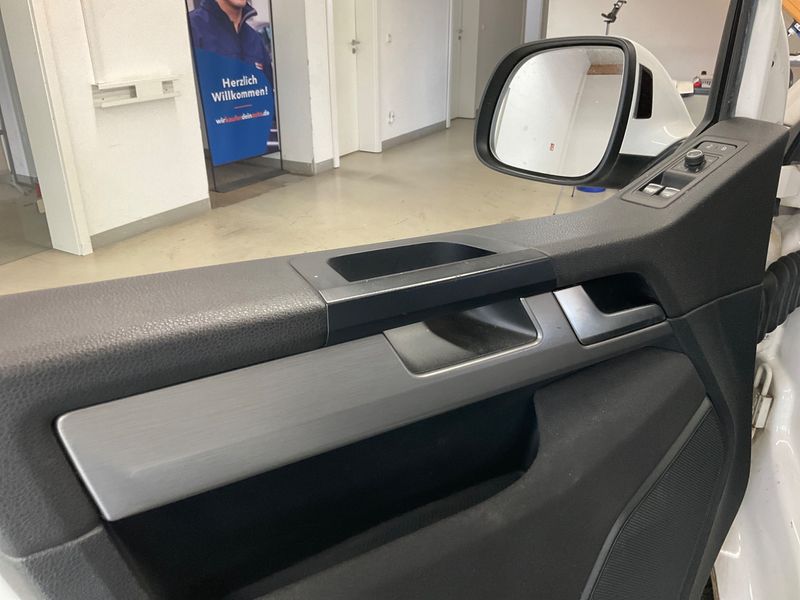 Volkswagen T6 Multivan 2.0 TDI Generation Six 2019 – снимка 26