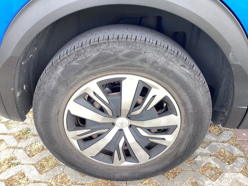Peugeot 2008 1.2 PureTech Active Pack 2023 – снимка 9