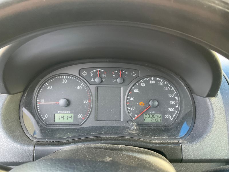 Volkswagen Polo 1.4 TDI Comfortline 2006 – снимка 4