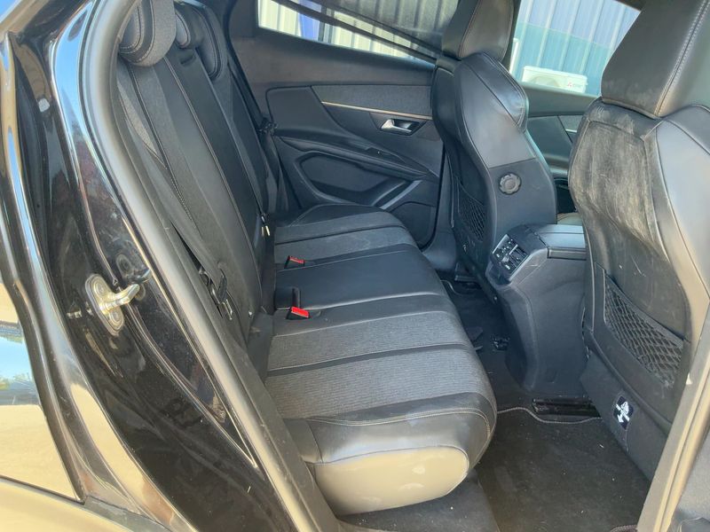 Peugeot 3008 1.6 Blue-HDi GT Line 2017 – снимка 19