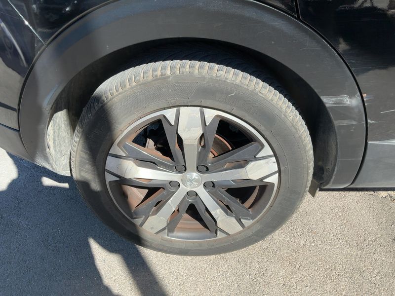 Peugeot 3008 1.6 Blue-HDi GT Line 2017 – снимка 9