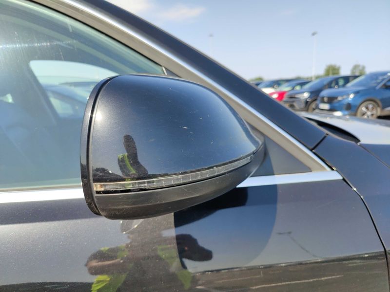Audi Q5 2.0 TDI quattro 2012 – снимка 33