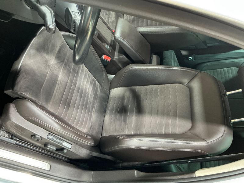 Volkswagen Passat 2.0 TDI Highline BlueMotion Tech 2016 – снимка 33