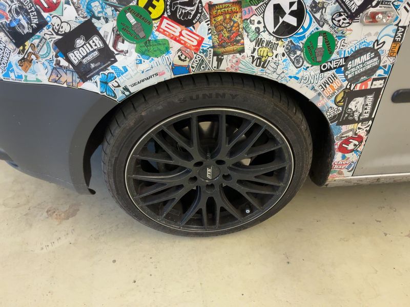 Volkswagen Caddy 1.9 TDI Life Team 2010 – снимка 3