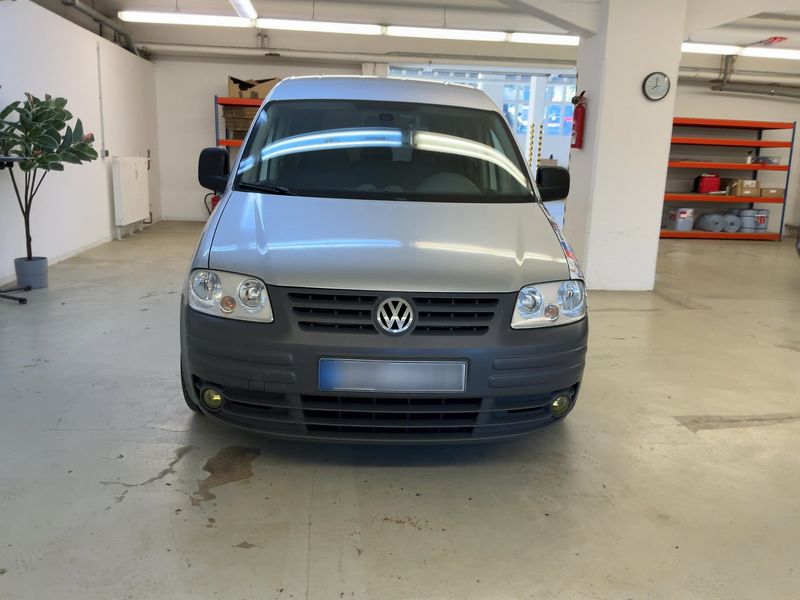 Volkswagen Caddy 1.9 TDI Life Team 2010 – снимка 14