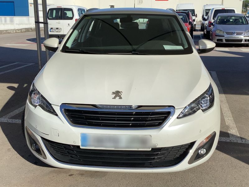 Peugeot 308 1.6 Blue-HDi Allure 2016 – снимка 14