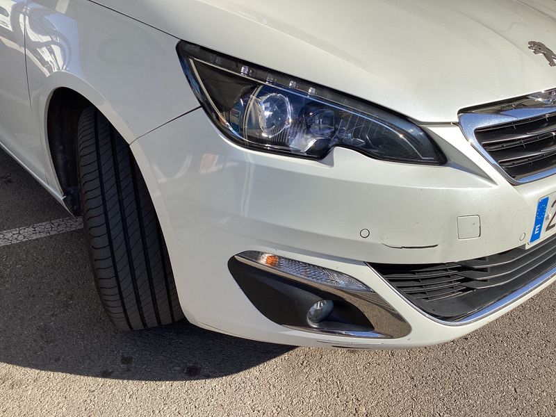Peugeot 308 1.6 Blue-HDi Allure 2016 – снимка 32