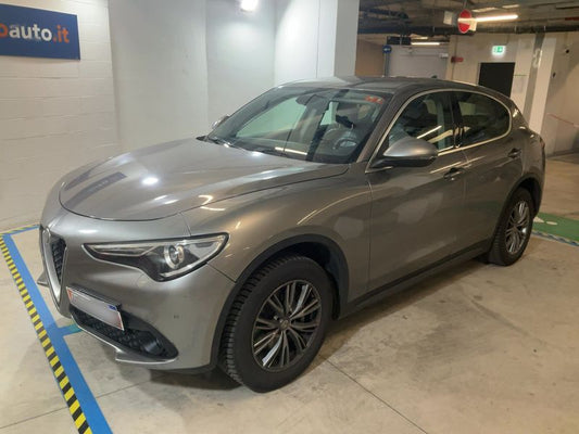 Alfa Romeo Stelvio 2.2 JTDM Executive Q4 2017 – снимка 2