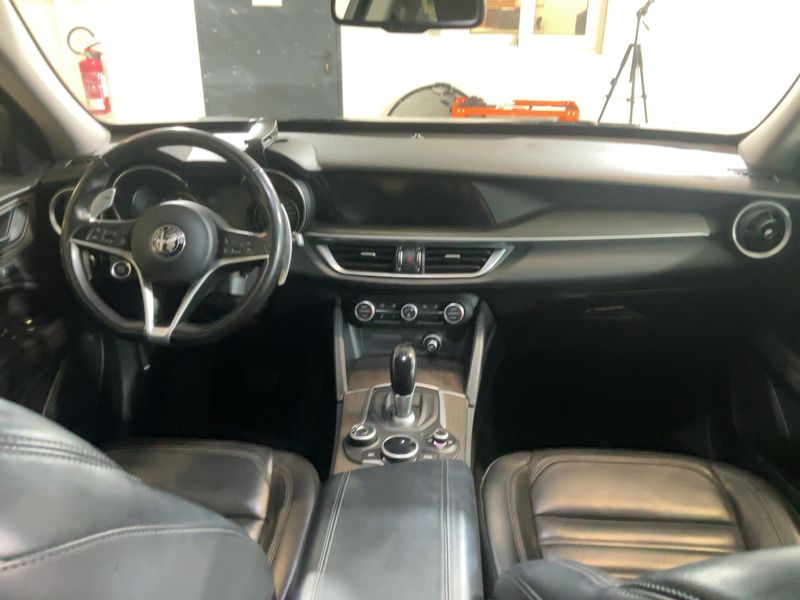 Alfa Romeo Stelvio 2.2 JTDM Executive Q4 2017 – снимка 18