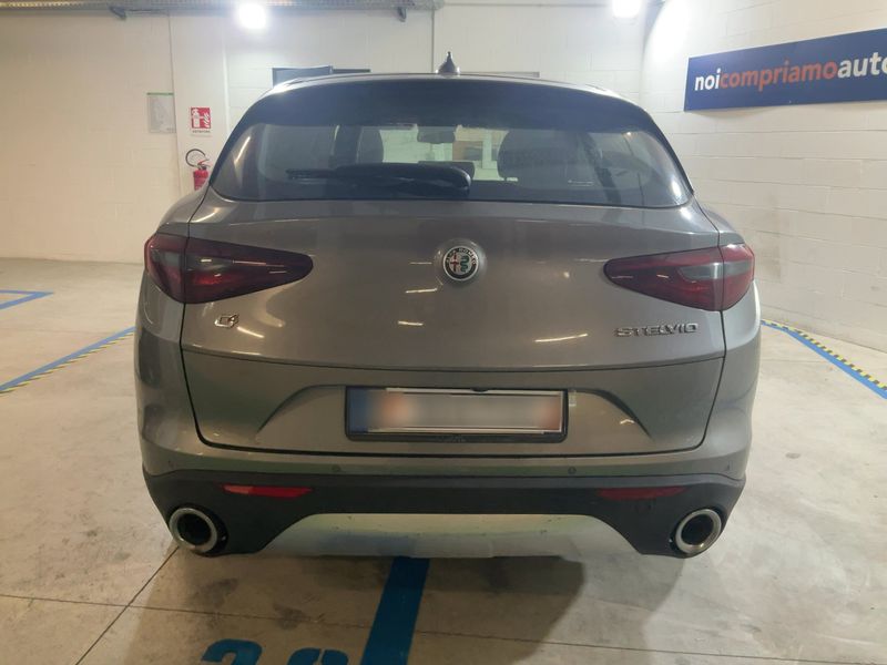 Alfa Romeo Stelvio 2.2 JTDM Executive Q4 2017 – снимка 7