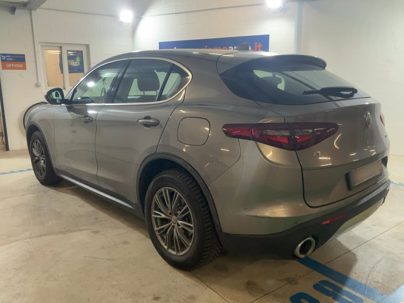 Alfa Romeo Stelvio 2.2 JTDM Executive Q4 2017 – снимка 6