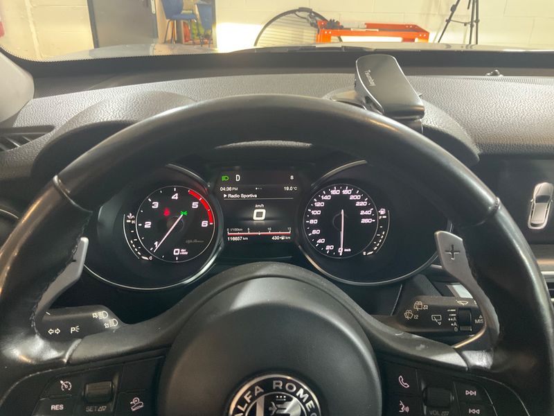 Alfa Romeo Stelvio 2.2 JTDM Executive Q4 2017 – снимка 19