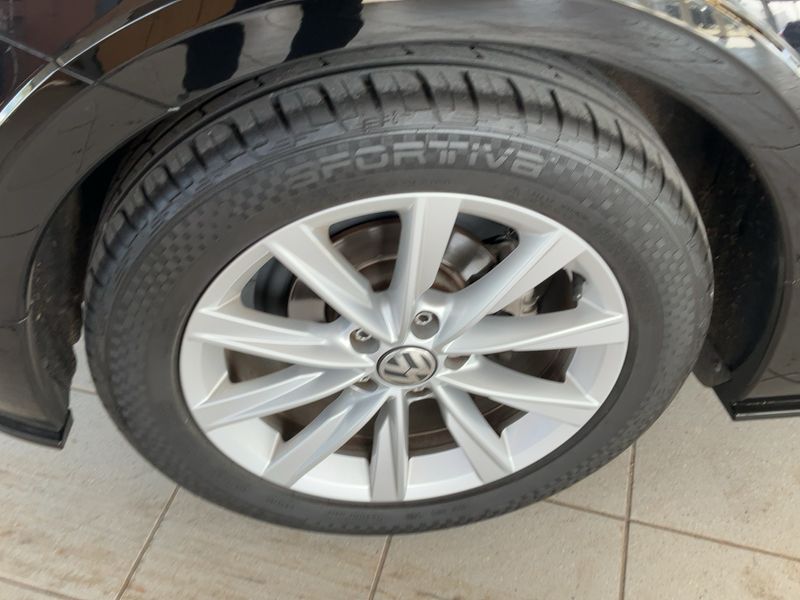 Volkswagen Beetle 1.4 TSI R-Line BlueMotion Tech 2017 – снимка 9