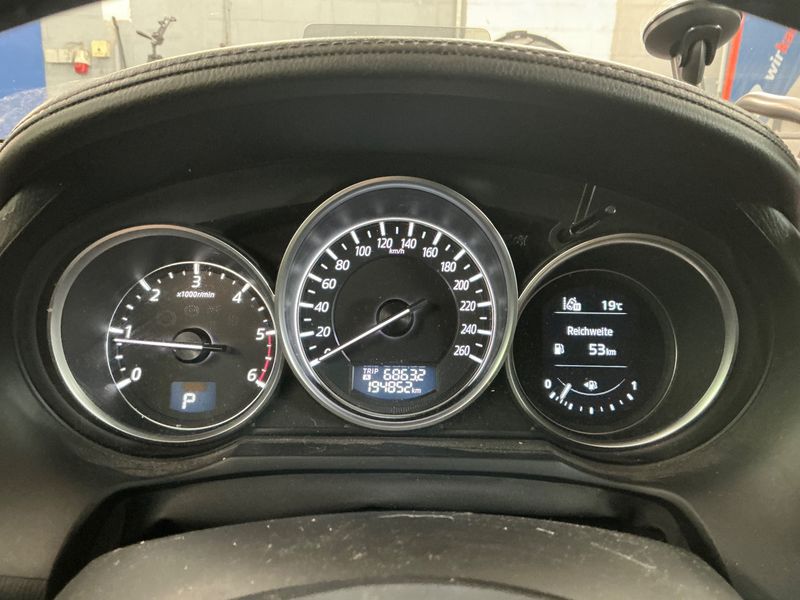 Mazda 6 2.2 Turbodiesel Sports-Line 2016 – снимка 18