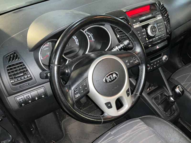 Kia Venga 1.4 Cool 2016 – снимка 25