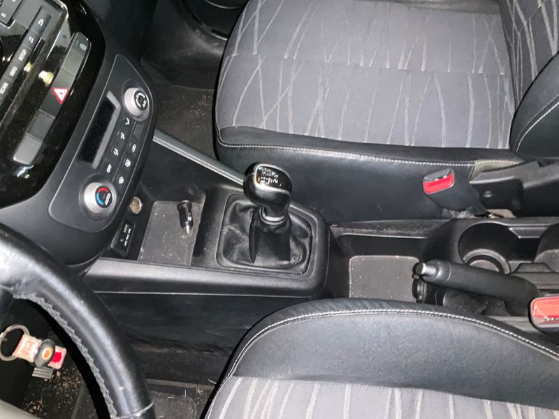 Kia Venga 1.4 Cool 2016 – снимка 27
