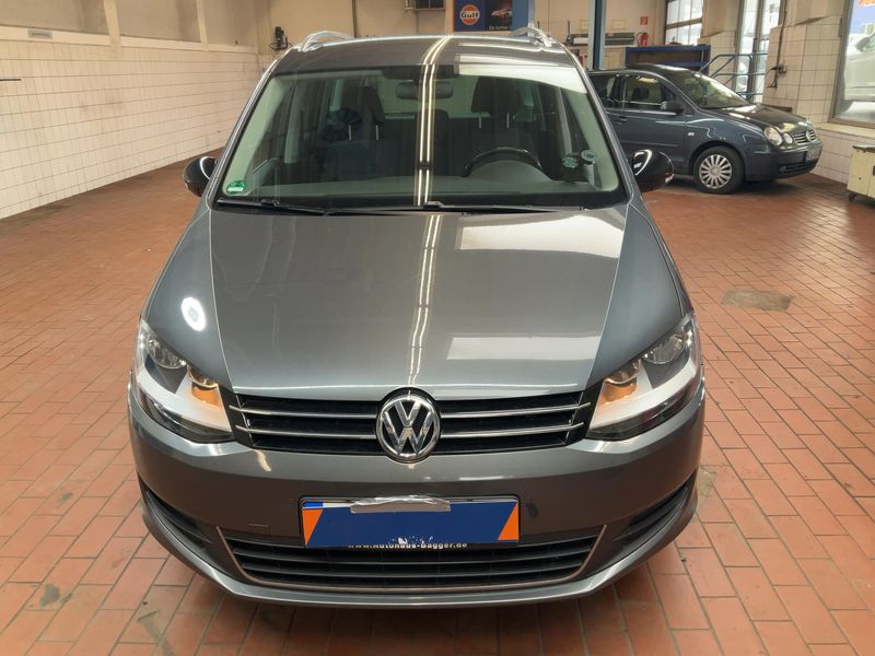 Volkswagen Sharan 2.0 TDI Style BlueMotion Tech 2012 – снимка 14