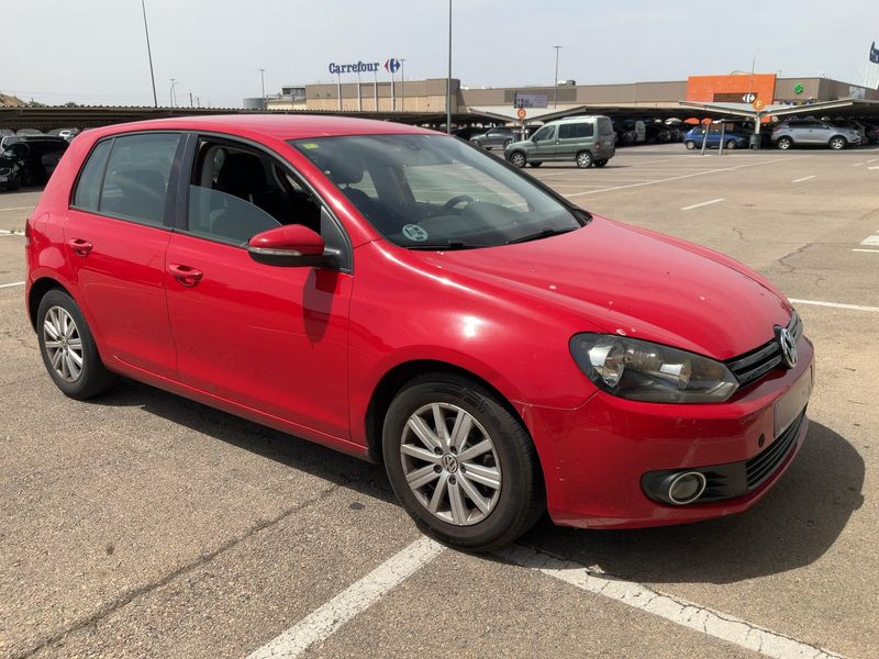 Volkswagen Golf VI 1.6 TDI Advance 2009 – снимка 12
