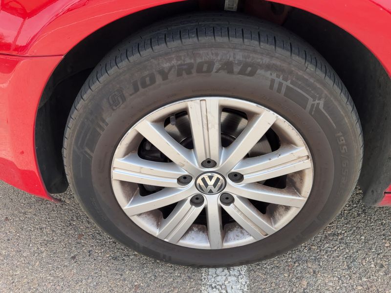 Volkswagen Golf VI 1.6 TDI Advance 2009 – снимка 3