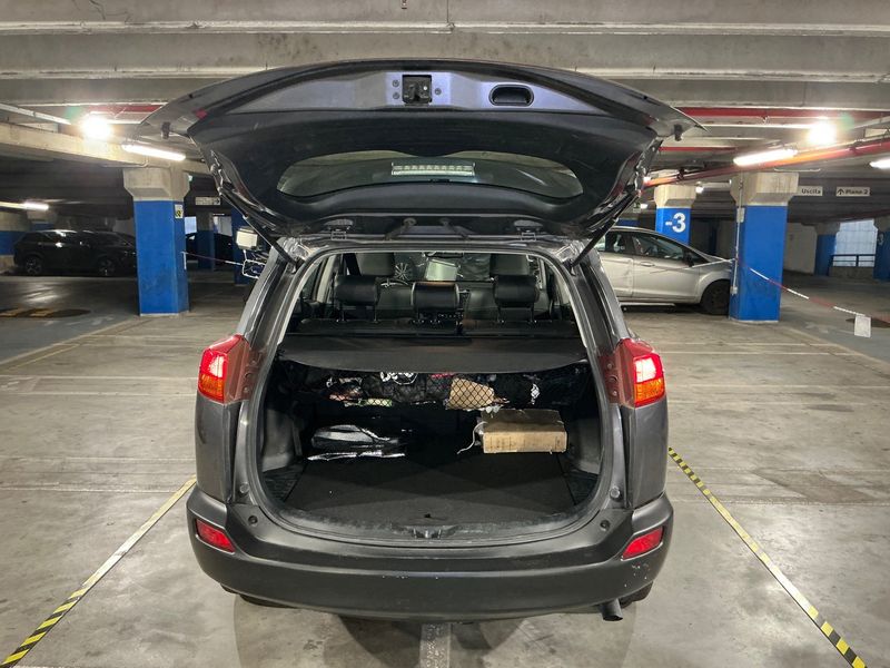 Toyota RAV 4 2.0 D-4D Active 2014 – снимка 15