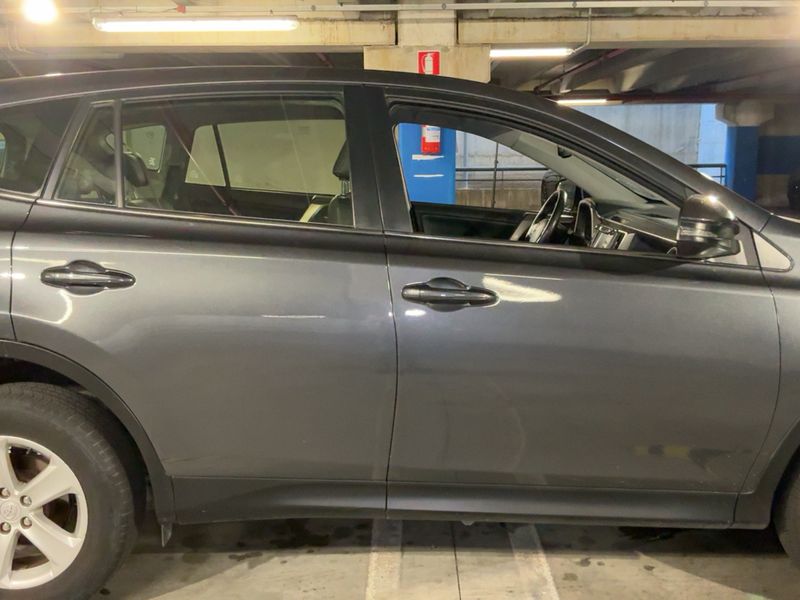 Toyota RAV 4 2.0 D-4D Active 2014 – снимка 10