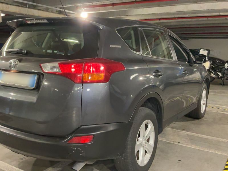 Toyota RAV 4 2.0 D-4D Active 2014 – снимка 8