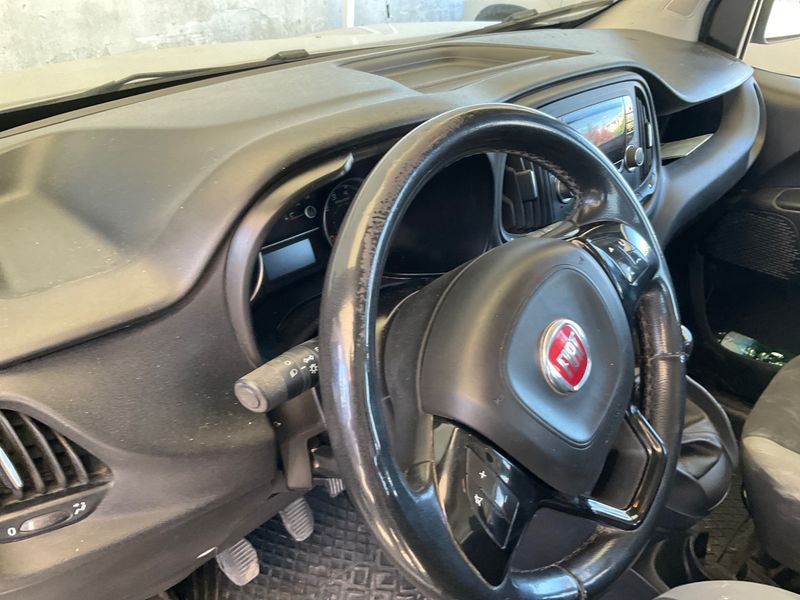 Fiat Doblo 1.6 JTDM SX 2017 – снимка 30