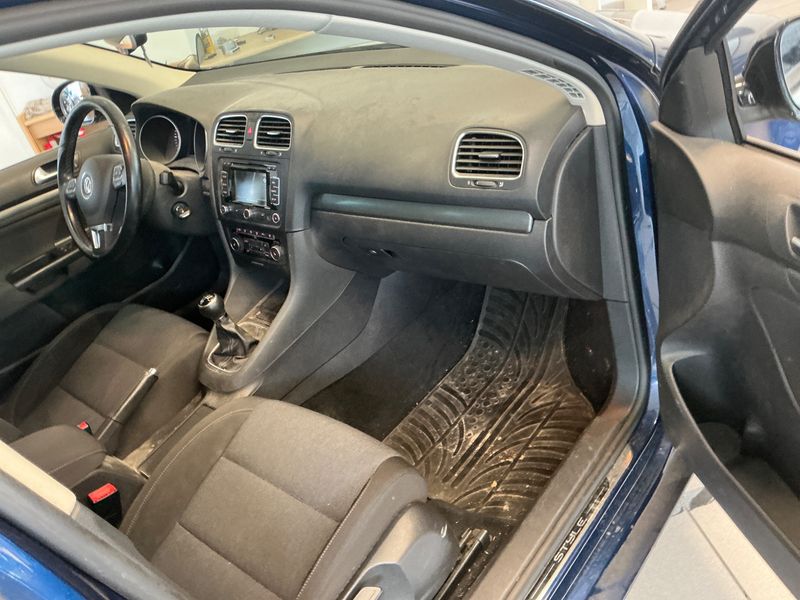 Volkswagen Golf VI 1.6 TDI Style 2011 – снимка 3