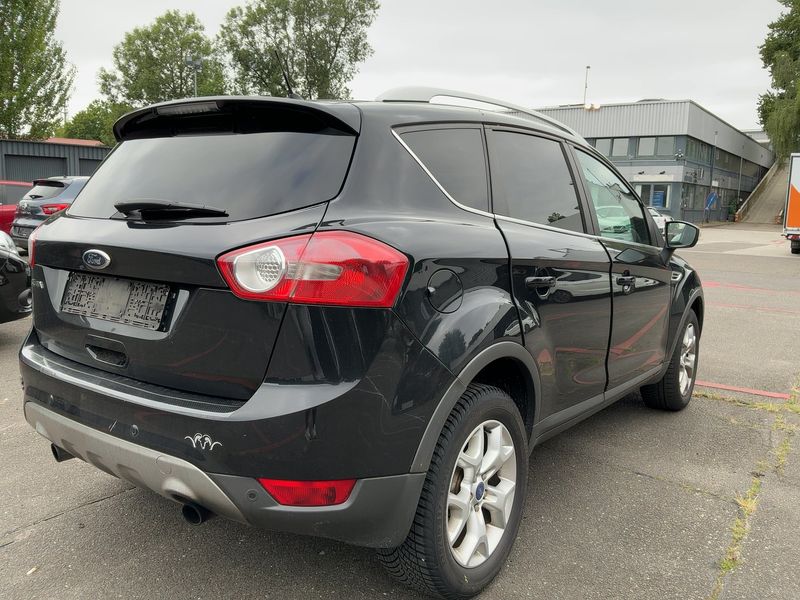Ford Kuga 2.0 TDCi Champions Edition 2012 – снимка 8