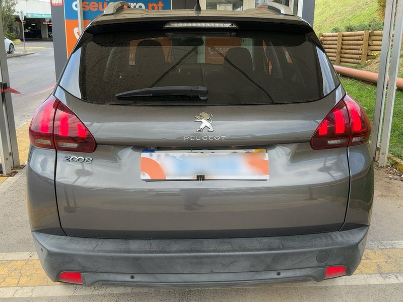 Peugeot 2008 1.2 e-VTi Style 2017 – снимка 7