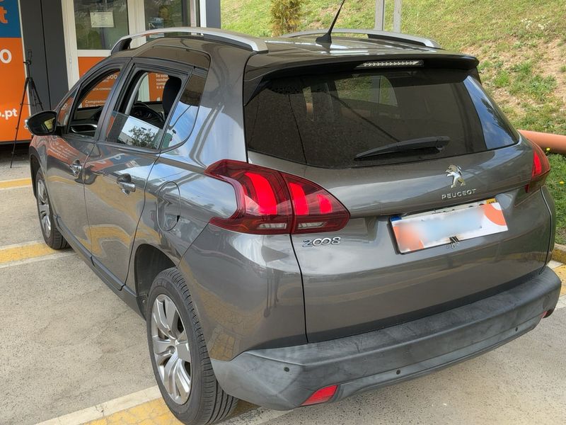 Peugeot 2008 1.2 e-VTi Style 2017 – снимка 6