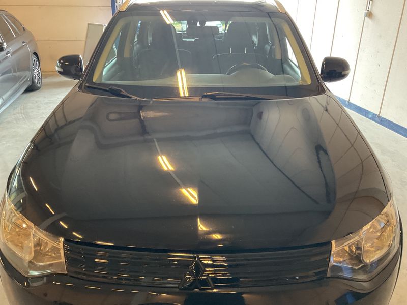 Mitsubishi Outlander 2.0 PHEV PHEV Basis 4WD 2015 – снимка 21