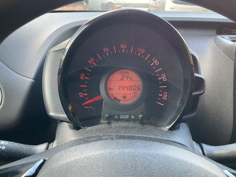Citroen C1 1.0 VTi Feel 2018 – снимка 18