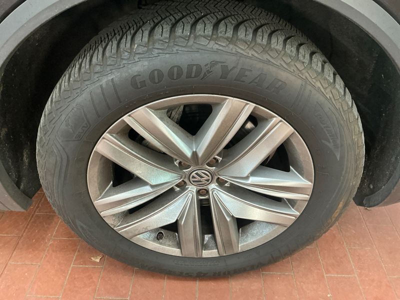 Volkswagen Touareg 3.0 V6 TDI 4Motion 2019 – снимка 11