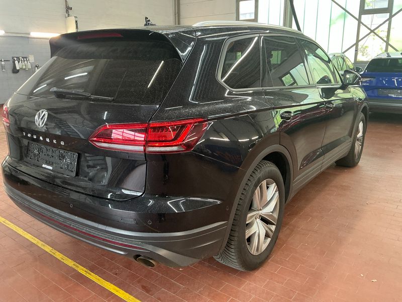Volkswagen Touareg 3.0 V6 TDI 4Motion 2019 – снимка 8