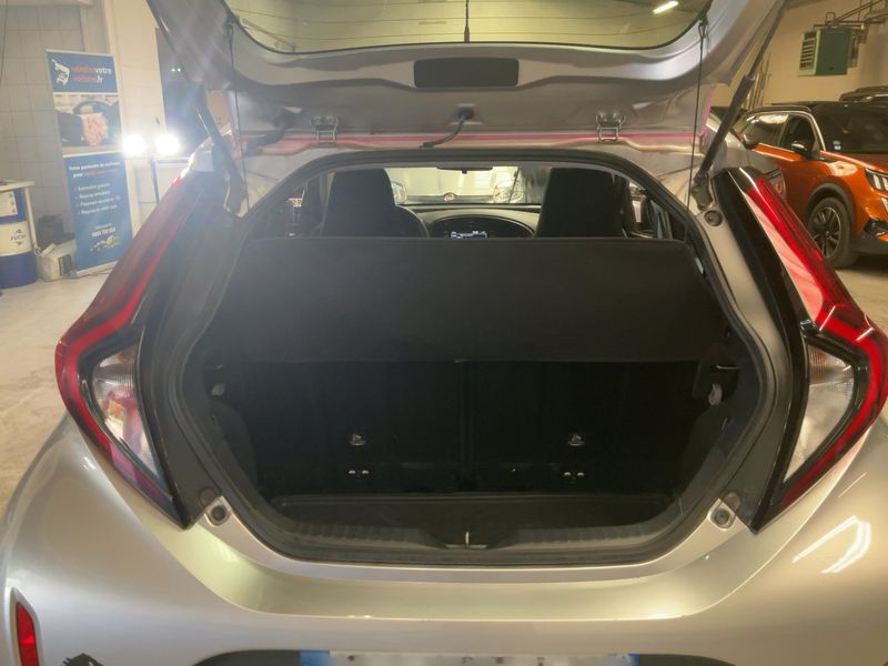 Toyota Aygo X 1.0 VVT-i Dynamic 2022 – снимка 15