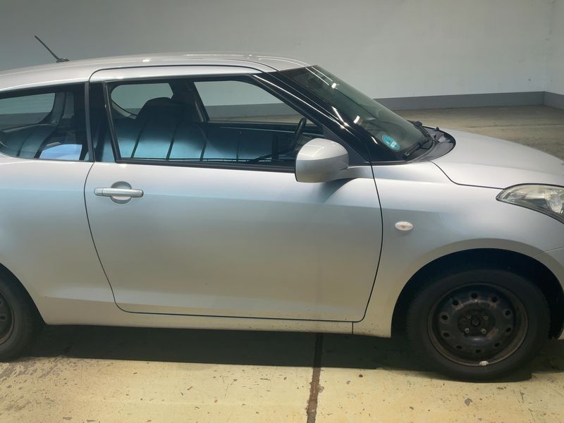 Suzuki Swift 1.2 Comfort 2014 – снимка 10