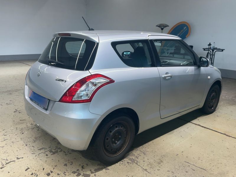 Suzuki Swift 1.2 Comfort 2014 – снимка 8
